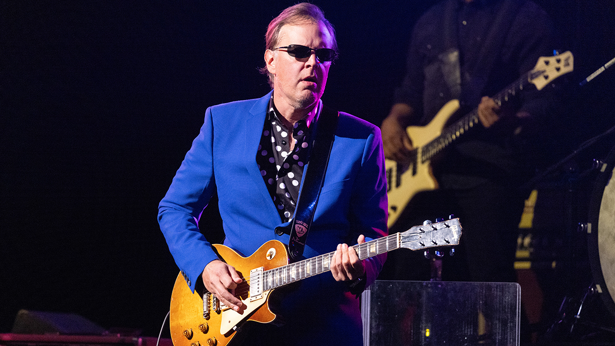 “I basically have a few expertise on this world: I will play guitar handsome correct and I will space a faux guitar”: Joe Bonamassa finds one well-liked faux ‘59 Les Paul ‘Burst rip-off – and pointers on how to steer decided of it