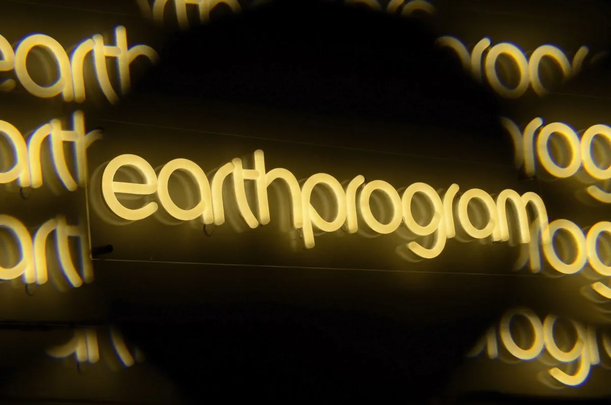 Unbiased appropriate Profession Advice for Artists, Labels, and Startups — Is earthprogram the Expert Tour Handbook for the Song Alternate Jungle?