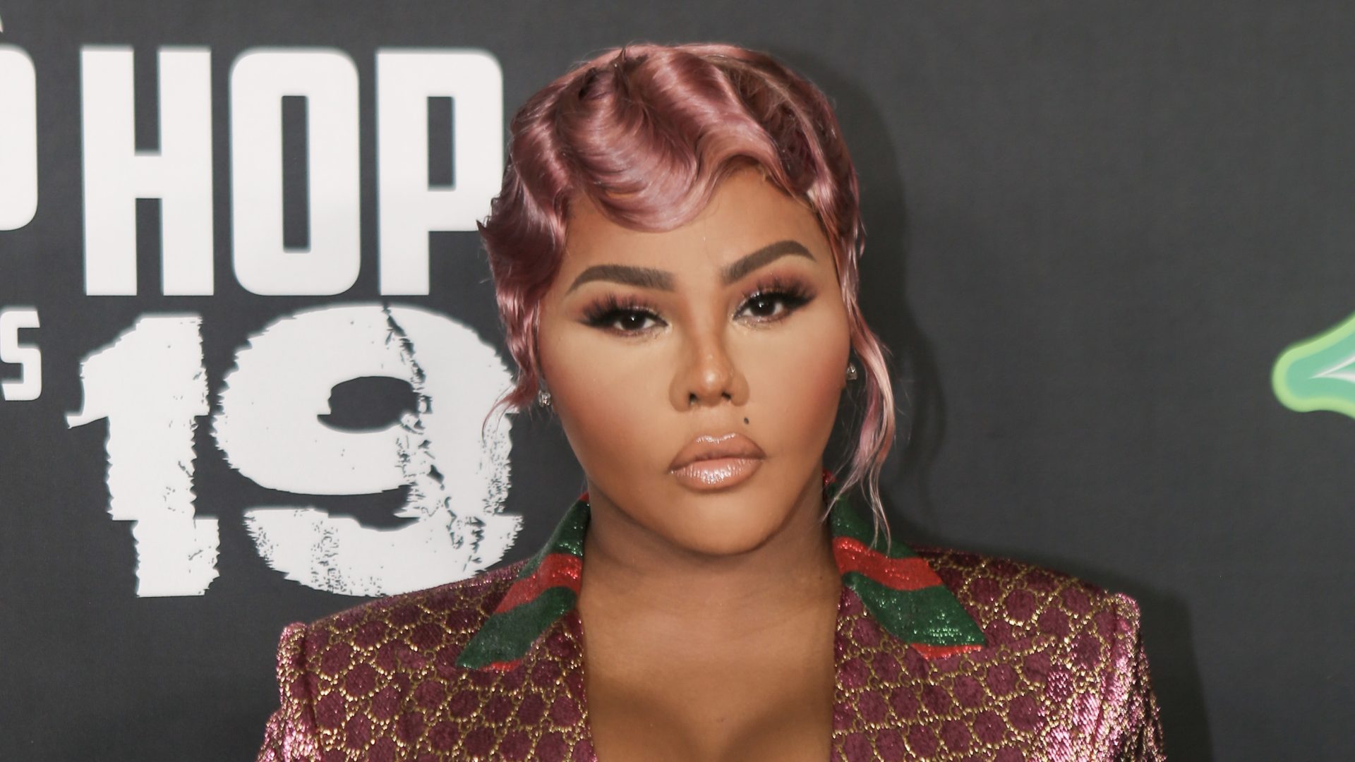 Whew! Lil’ Kim Sparks Relationship Speculation After Penning A Candy Message To THIS Rapper
