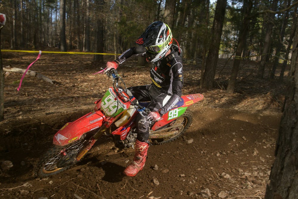 Picture Gallery: Sizable Buck GNCC Bikes