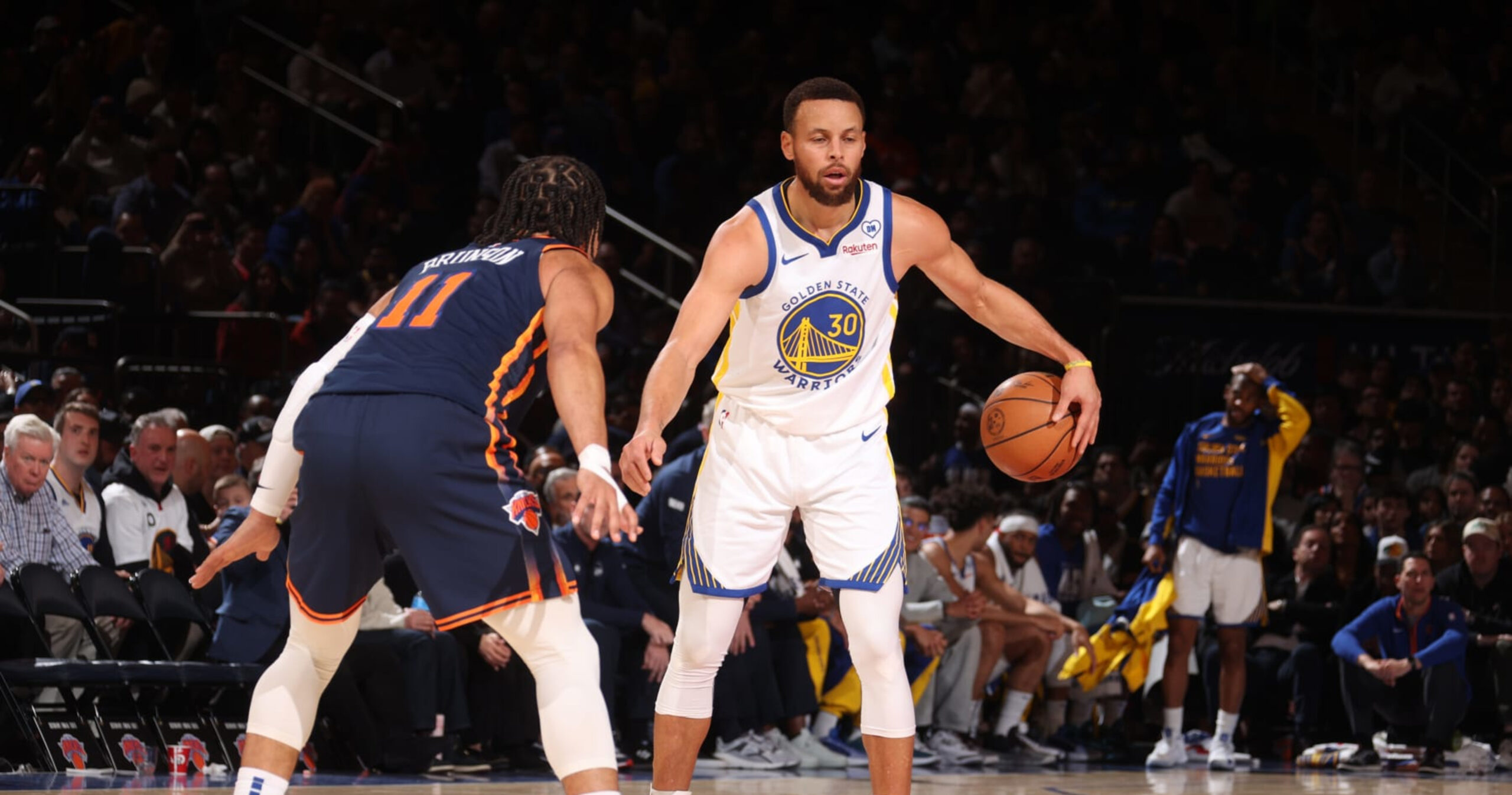 Stephen Curry, Kuminga Praised by NBA Fans as Warriors Beat Jalen Brunson, Knicks