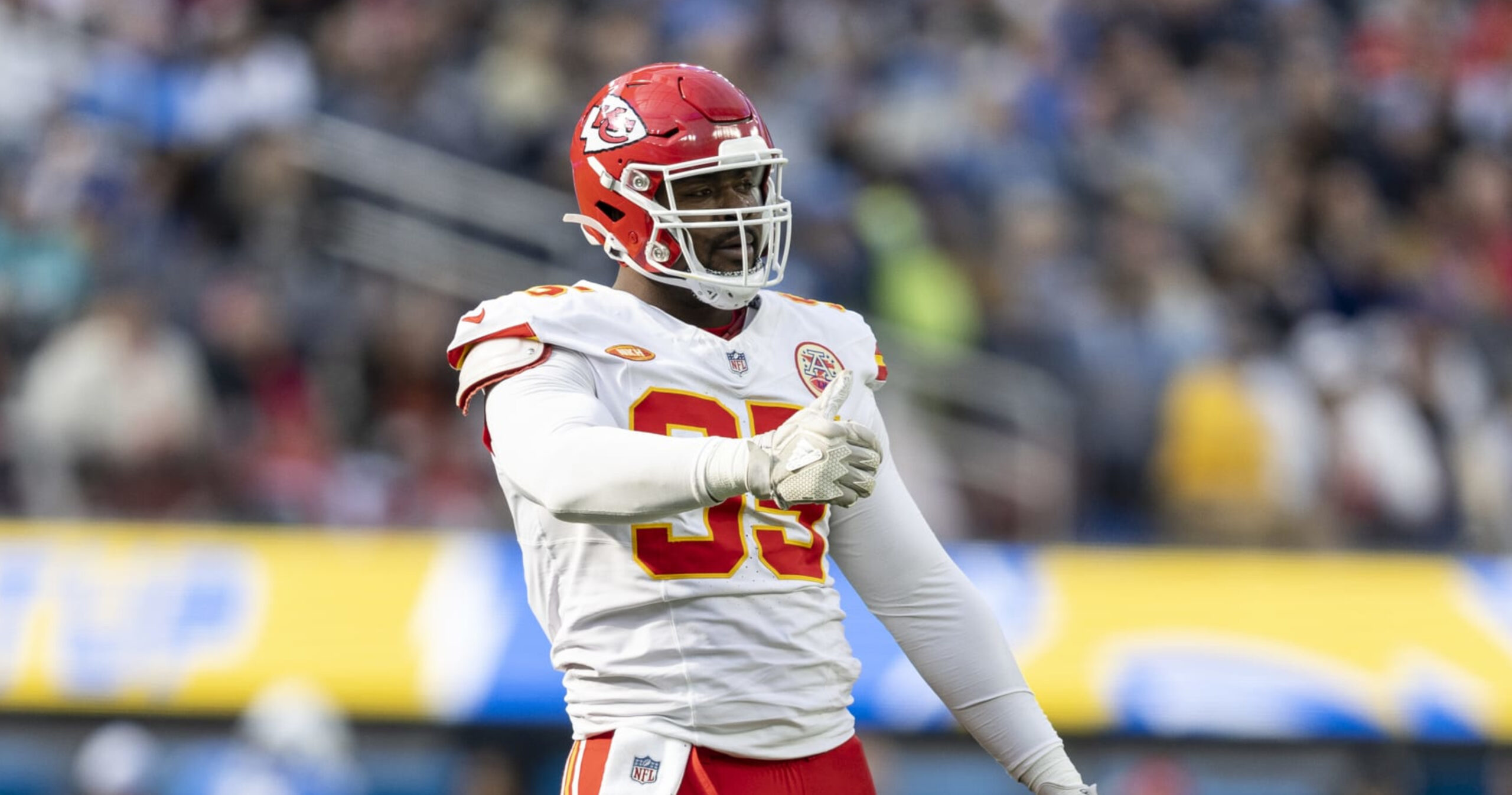 Chris Jones, Chiefs Agree to Document-Atmosphere 5-Year, $95M Contract Earlier than Free Company