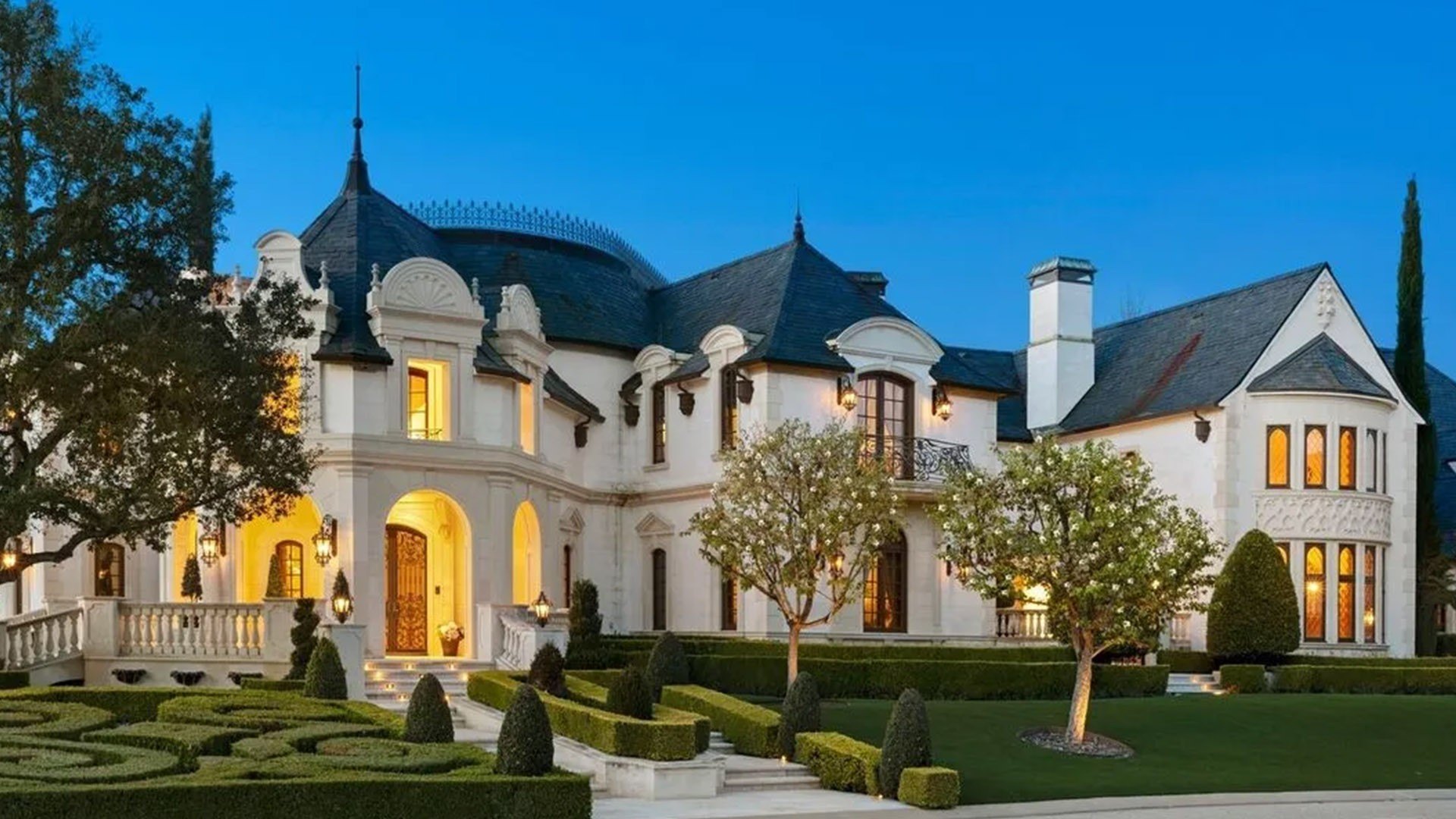 Calabasas Chateau Featured in Mariah Carey’s ‘I Originate no longer’ Tune Video Premieres on the Marketplace for $28.7M