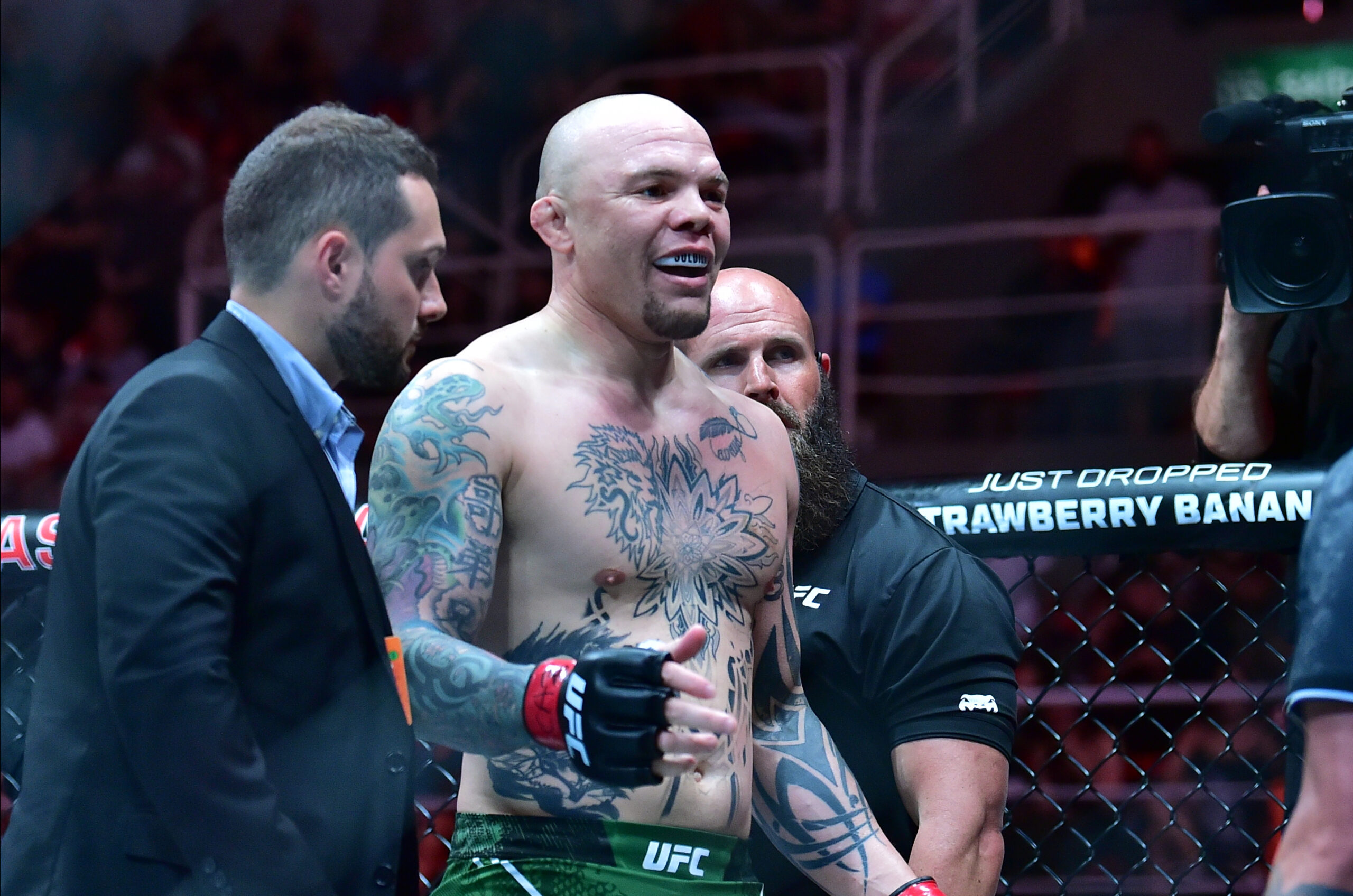 MMA Junkie’s Submission of the Month for Would possibly per chance well per chance per chance also: Anthony Smith’s first occupation guillotine halts unbeaten jog