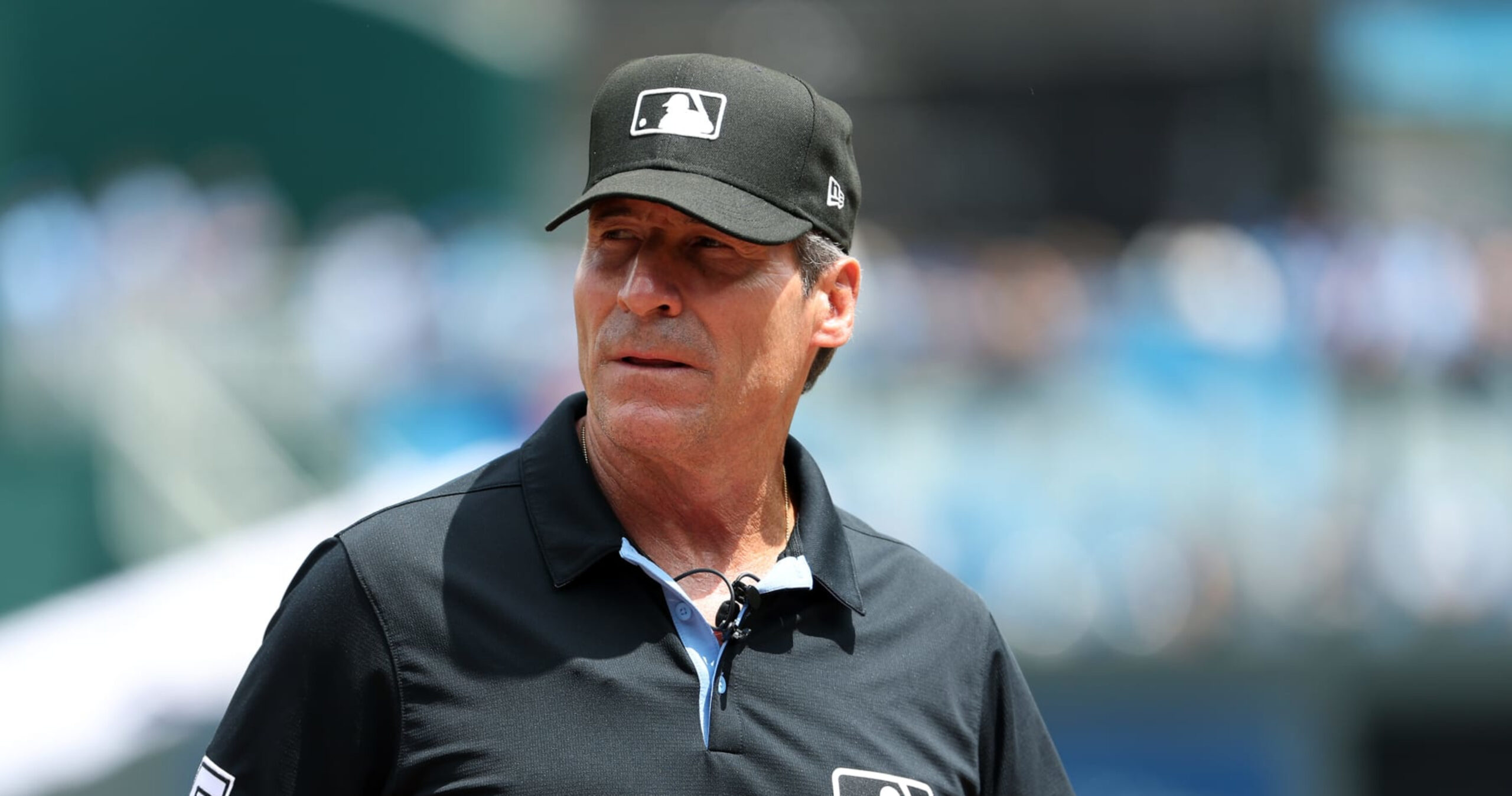 MLB Umpire Ángel Hernández Publicizes Retirement After 34 Seasons in Majors