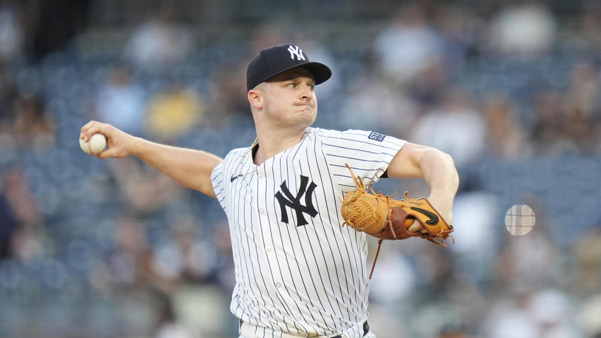 Yankees lose starting pitcher Clarke Schmidt to lat harm