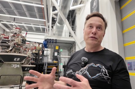 Elon Musk offers a tour of SpaceX Starfactory rocket plan