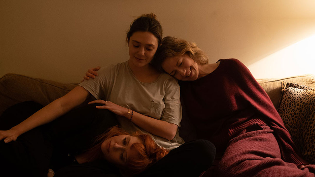 Elizabeth Olsen, Natasha Lyonne, Carrie Coon Attend Ailing Dad in Netflix’s ‘His Three Daughters’ Trailer