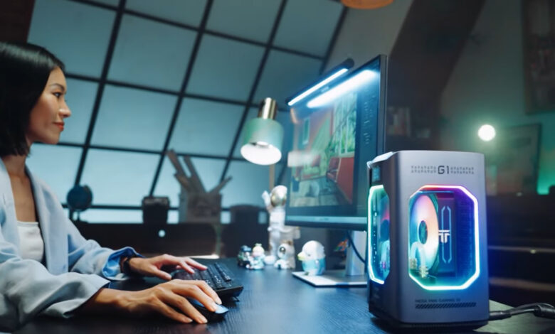 This adorable mini PC is the ‘world’s smallest’ water-cooled gaming desktop