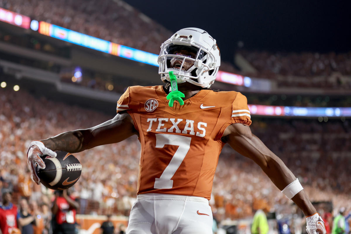 Yahoo Sports AM: Texas would possibly perchance perchance be back