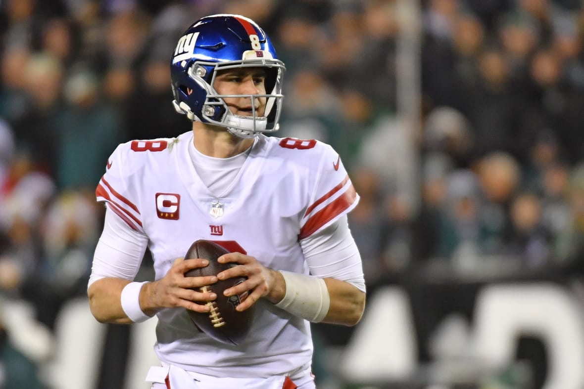 Questions Answered: Daniel Jones Rumors, Bears-Vikings Takeaways, Akayleb Evans