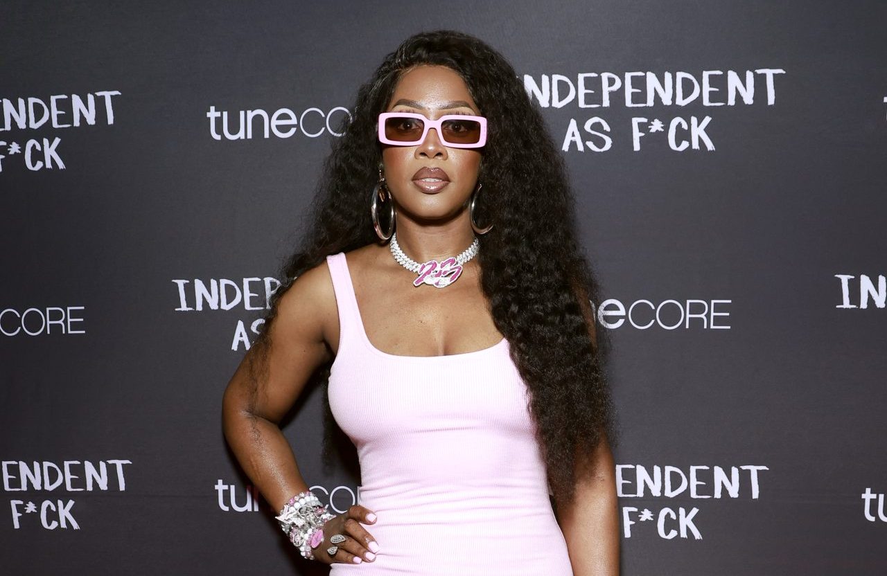 K! Remy Ma Serves Face & Bawdy After Claressa Shields Drops Trace To Step In The Ring With Her (VIDEO)