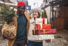 Savvy Spending for Your Holiday Finances