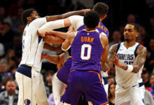 Mavericks-Suns brawl ends with 3 ejected after punch thrown